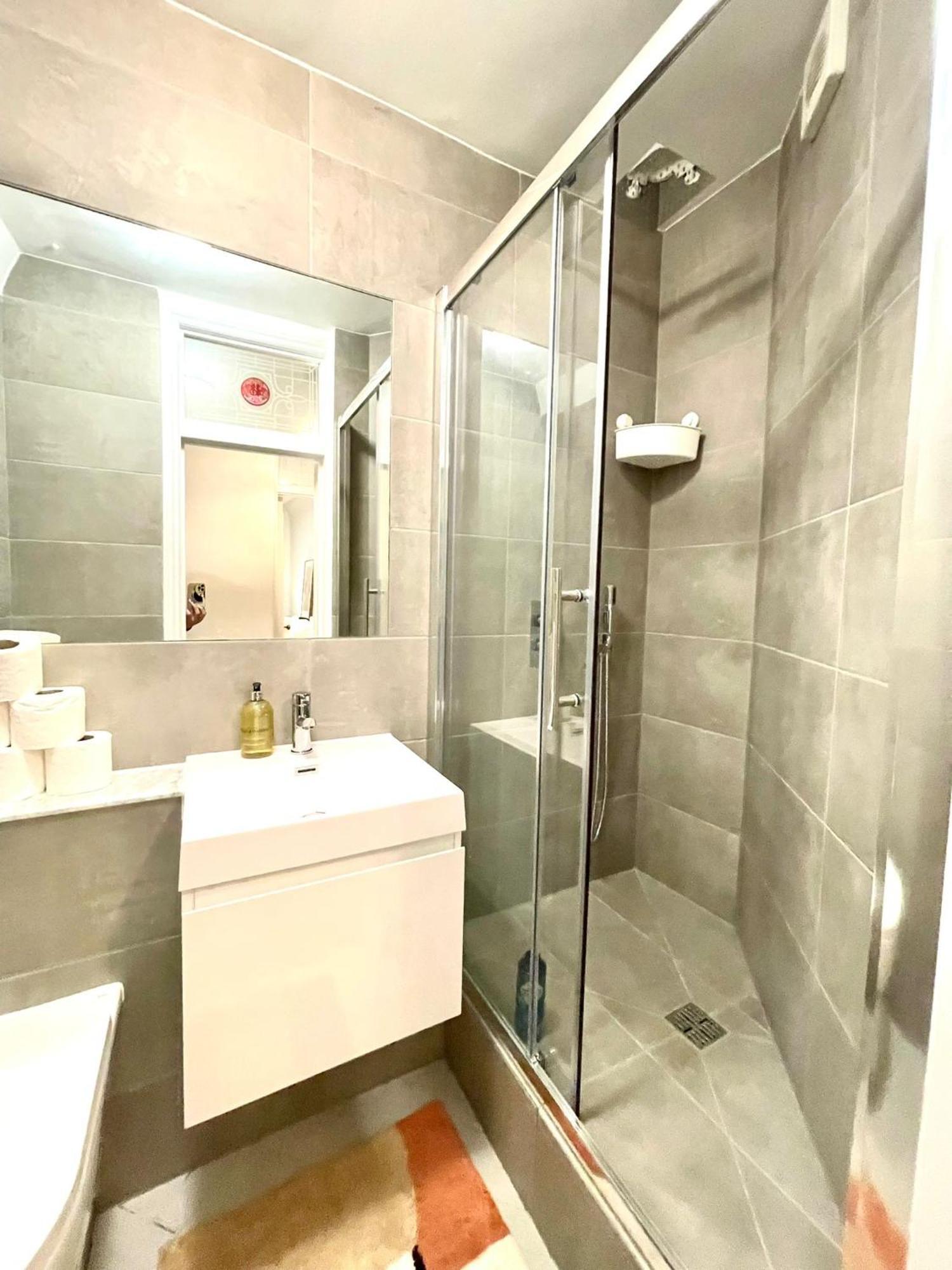 Appartamento Kings Cross St Pancras Luxury Apt Londra Esterno foto